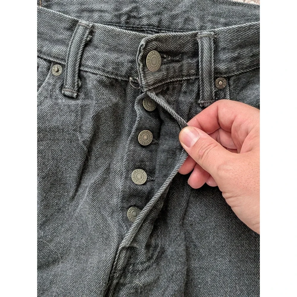 Levi's 501 Jeans Mens 32X34 (Fits 32X32) Straight Leg Button Fly Made In Mexico